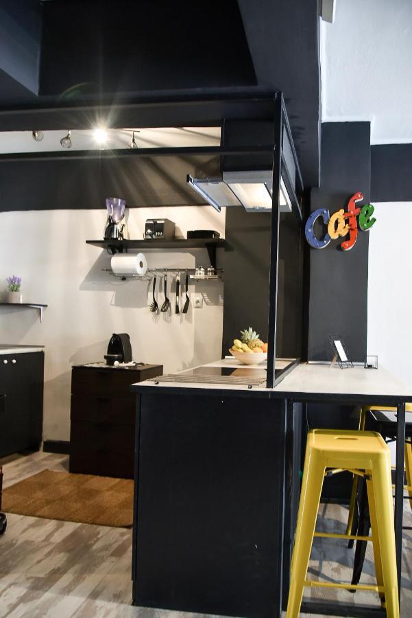 Home Plus Psirri Apartment Афины Экстерьер фото